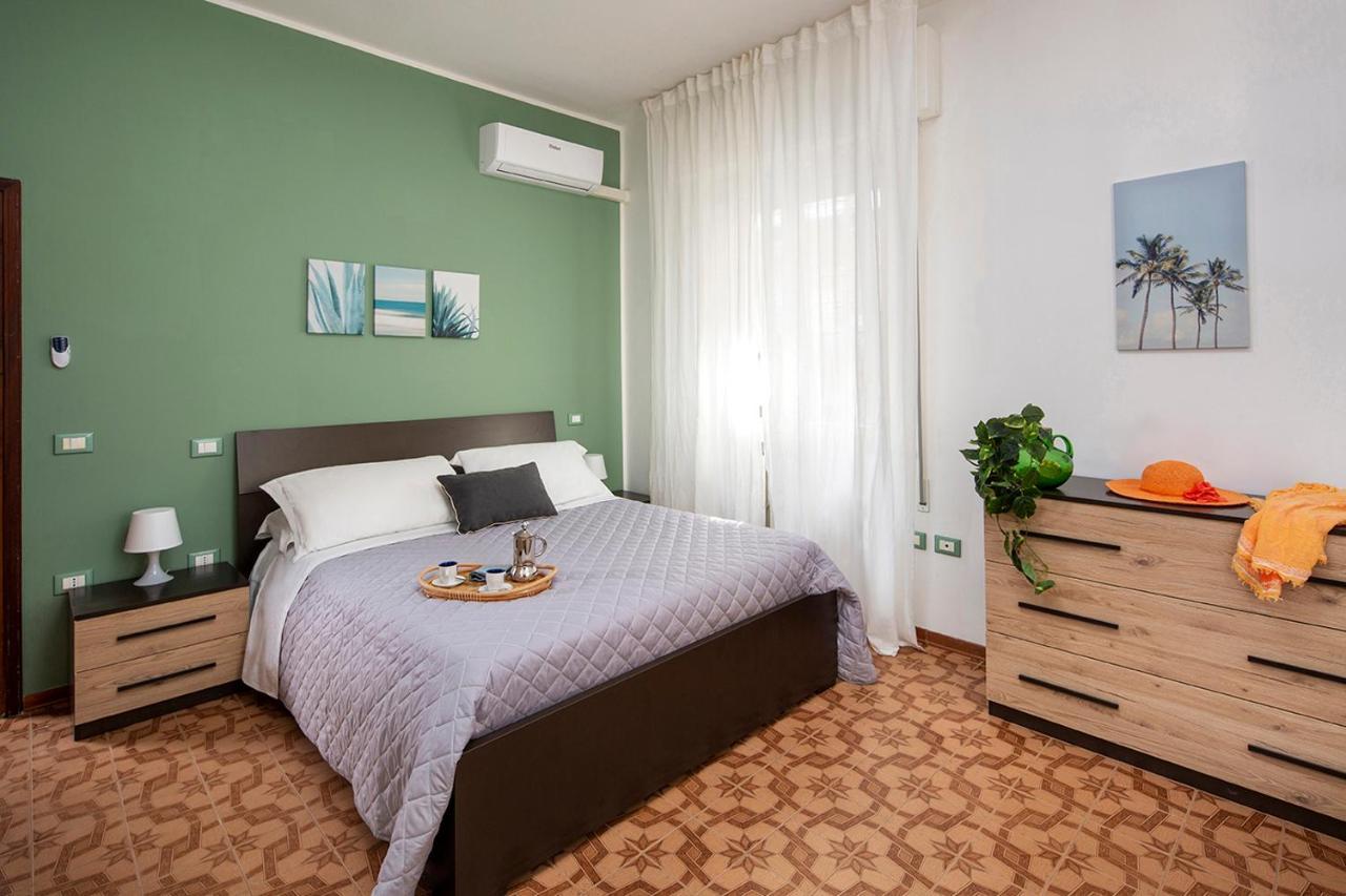Appartamenti Villa Miramare Rimini Eksteriør billede